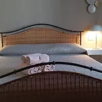 Cconforthotels Suite&chic 3* バーリ