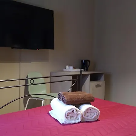 Cconforthotels Suite&Chic Гостьовий будинок Барі